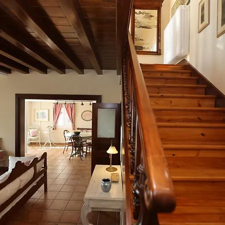 Dom wakacyjny αστιβή - In Countryside With Sea View Vári